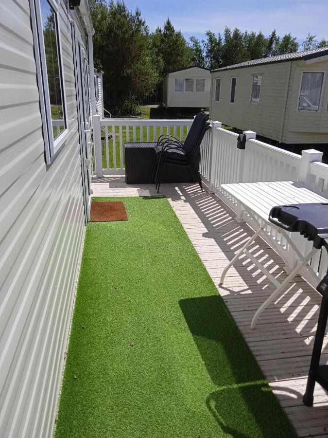 Lytchett MinsterChalet, Balcony, Bbq, Sleeps 6,アパートメント エクステリア 写真